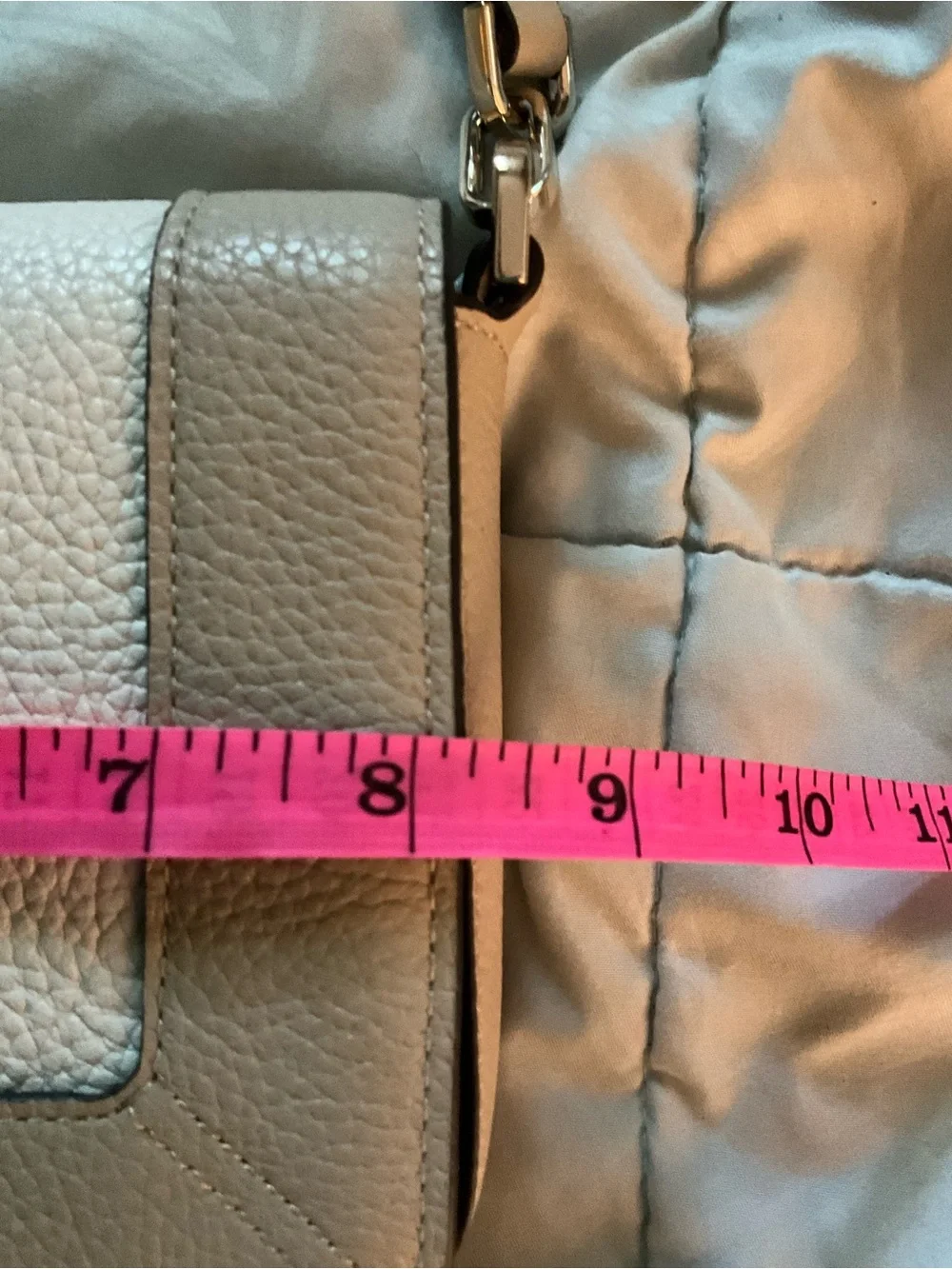 NWOT Kate Spade Two-Tone Pebbled Leather Crossbody Bag in Cream and Taupe